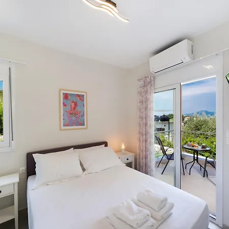 Apartament Gerakofolia Nikiana