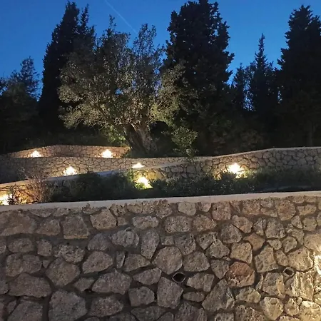 Gerakofolia-villa *